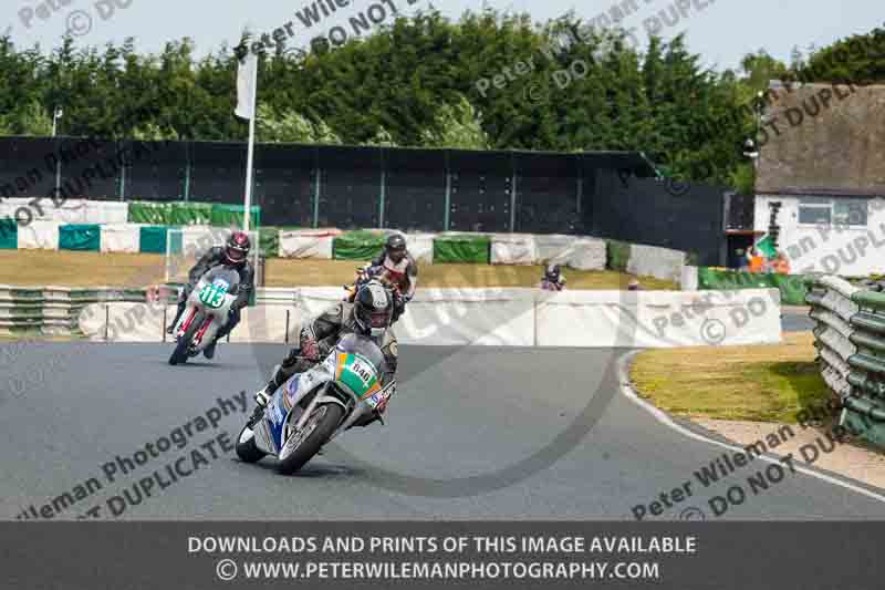 Vintage motorcycle club;eventdigitalimages;mallory park;mallory park trackday photographs;no limits trackdays;peter wileman photography;trackday digital images;trackday photos;vmcc festival 1000 bikes photographs